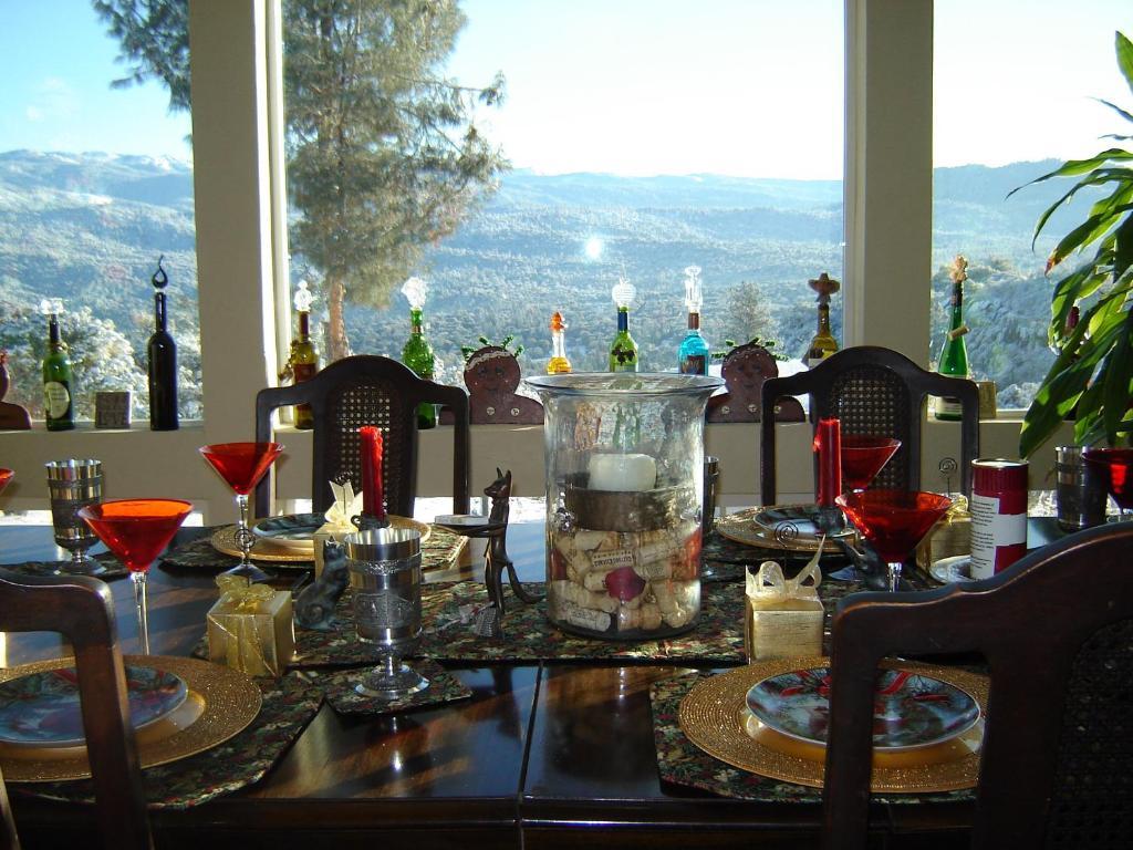 Yosemite Sierra View Bed & Breakfast Oakhurst Exteriör bild