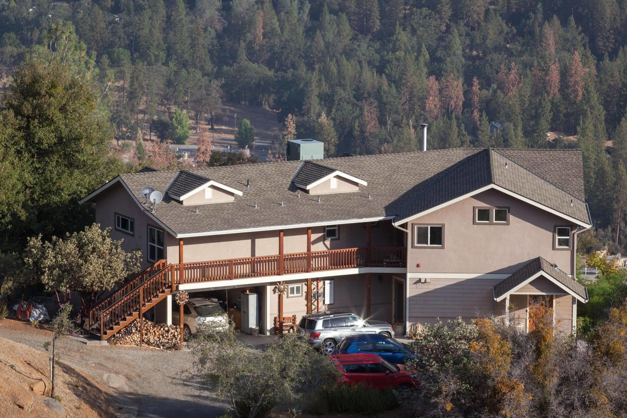 Yosemite Sierra View Bed & Breakfast Oakhurst Exteriör bild